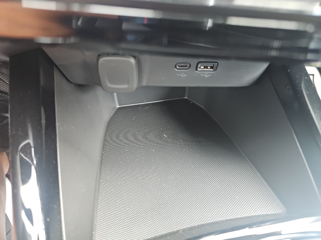 2026 Chevrolet Trax LT - Photo 16
