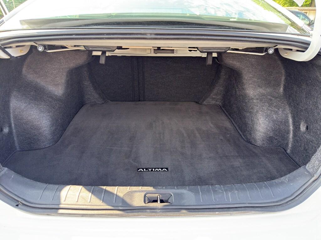 2025 Nissan Altima SV - Photo 29