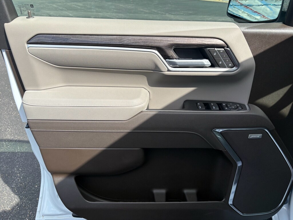 2026 Chevrolet Silverado 1500 LTZ - Photo 15