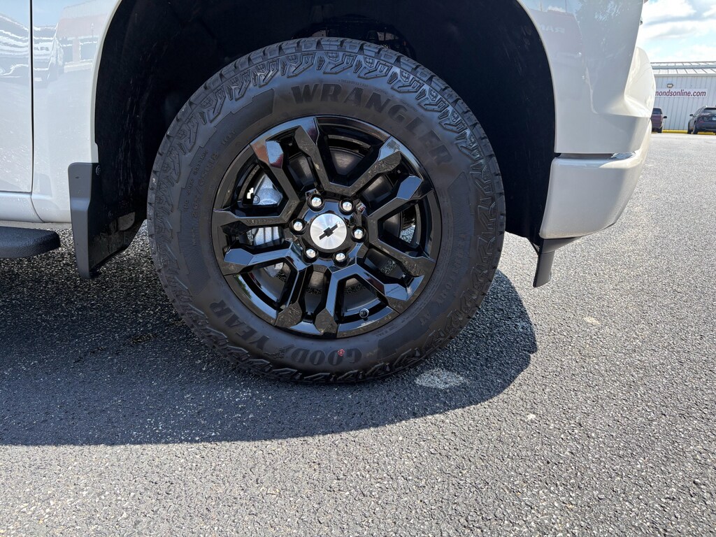 2026 Chevrolet Silverado 1500 RST - Photo 8