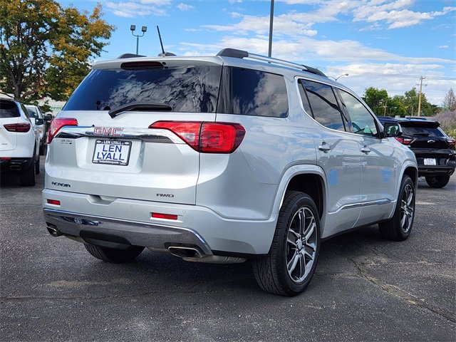 2019 Gmc Acadia Denali photo 2