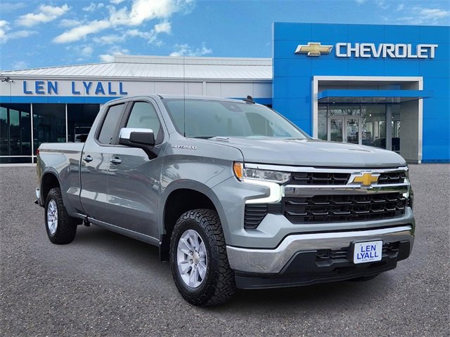 2025 Chevrolet Silverado 1500 LT's photo