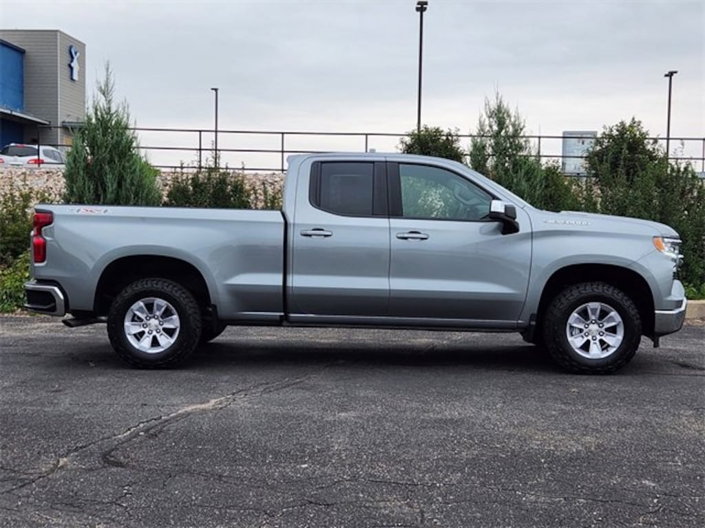 Used 2025 Chevrolet Silverado 1500 LT Truck
