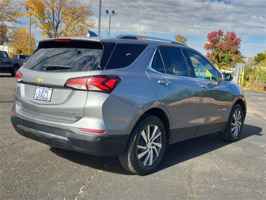 Used 2024 Chevrolet Equinox Premier SUV