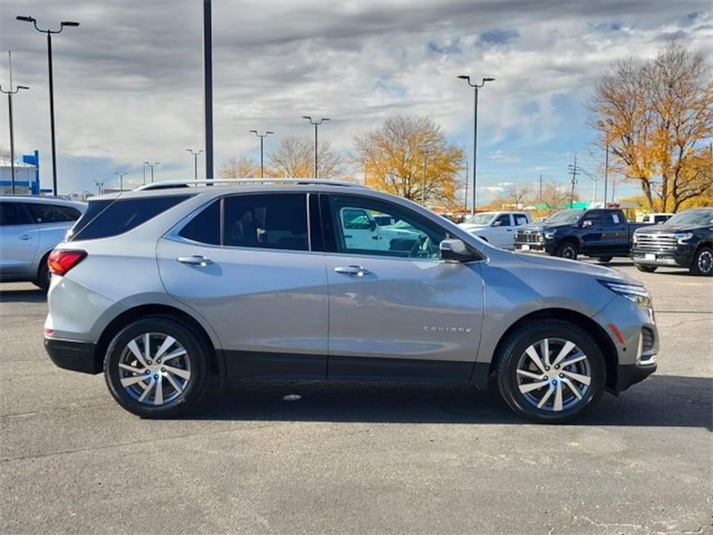 Used 2024 Chevrolet Equinox Premier SUV