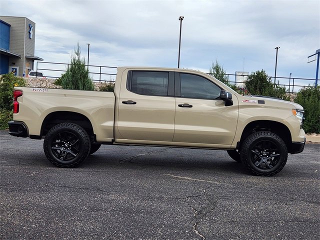 2023 Chevrolet Silverado 1500 LT Trail Boss photo 2