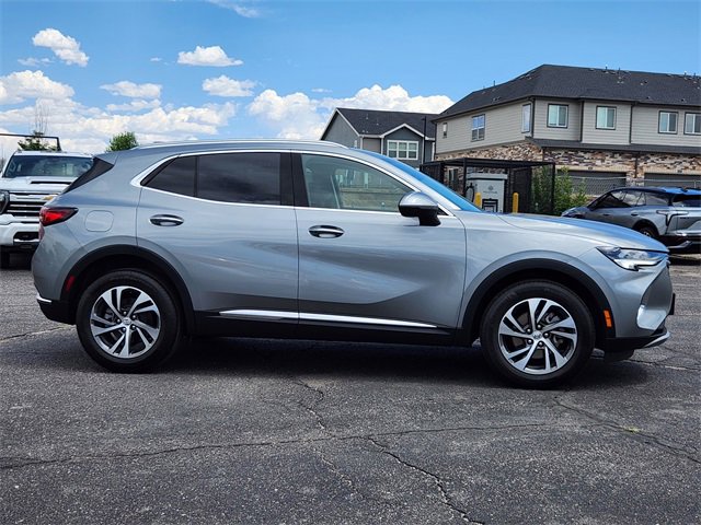 2023 Buick Envision Essence photo 2