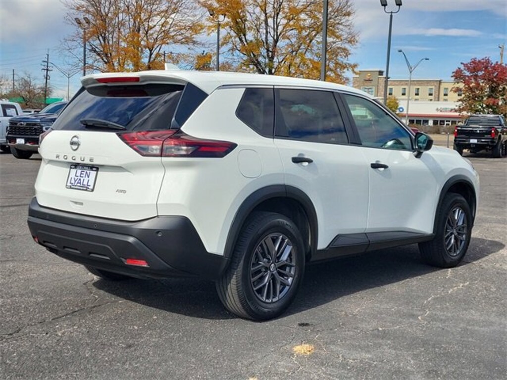 Used 2021 Nissan Rogue S