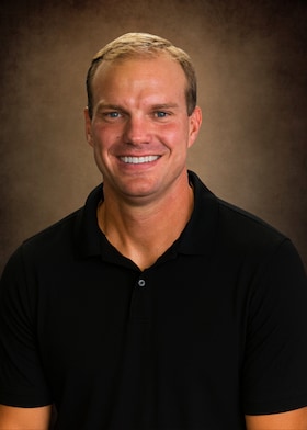 Staff member Brian Lenz from ID_41e637