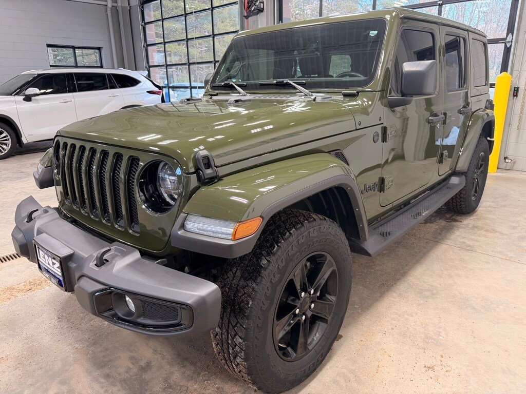 Used 2022 Jeep Wrangler 4x4 Unlimited Sahara SUV