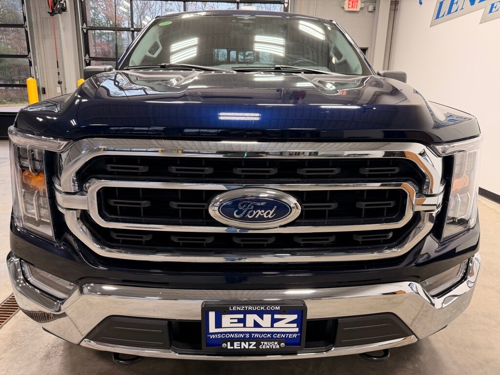 2023 Ford F-150 XLT photo 3