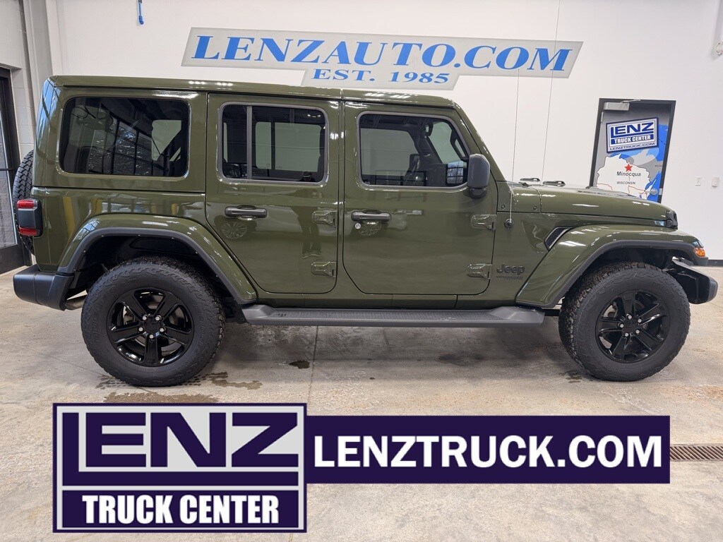 Used 2022 Jeep Wrangler 4x4 Unlimited Sahara SUV