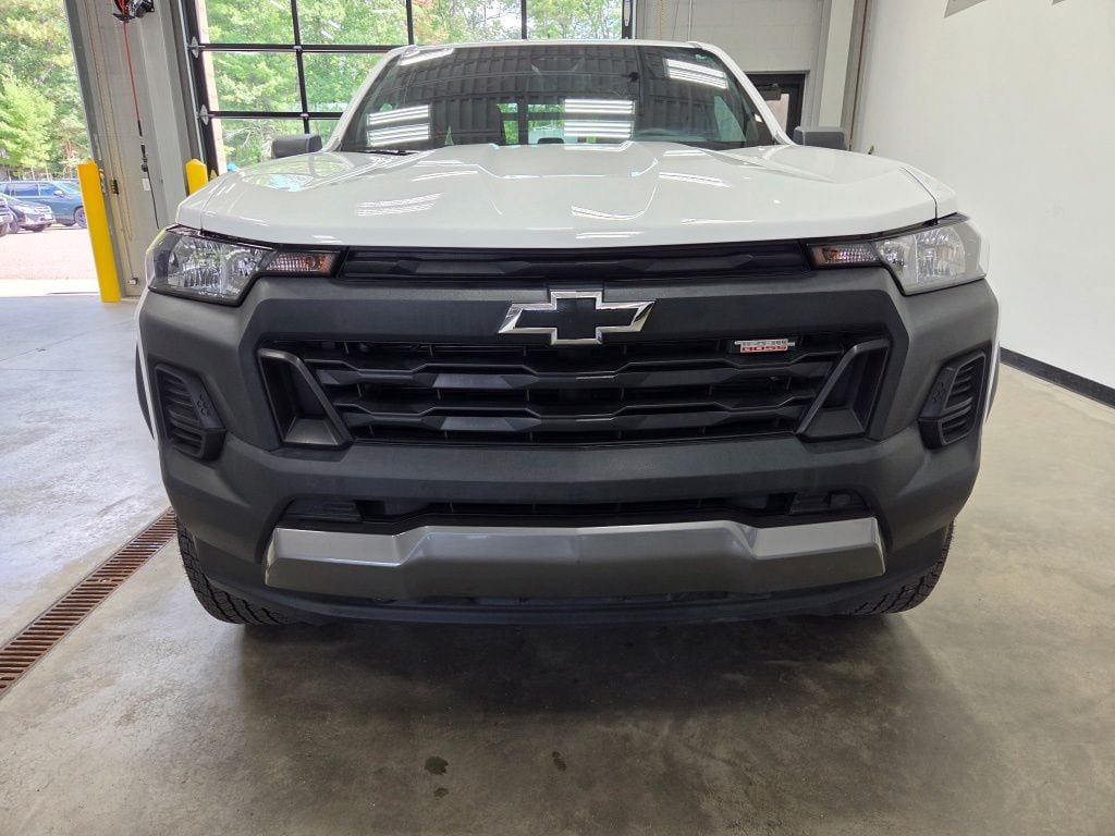Used 2024 Chevrolet Colorado 4x4 Crew Cab Trail Boss Truck