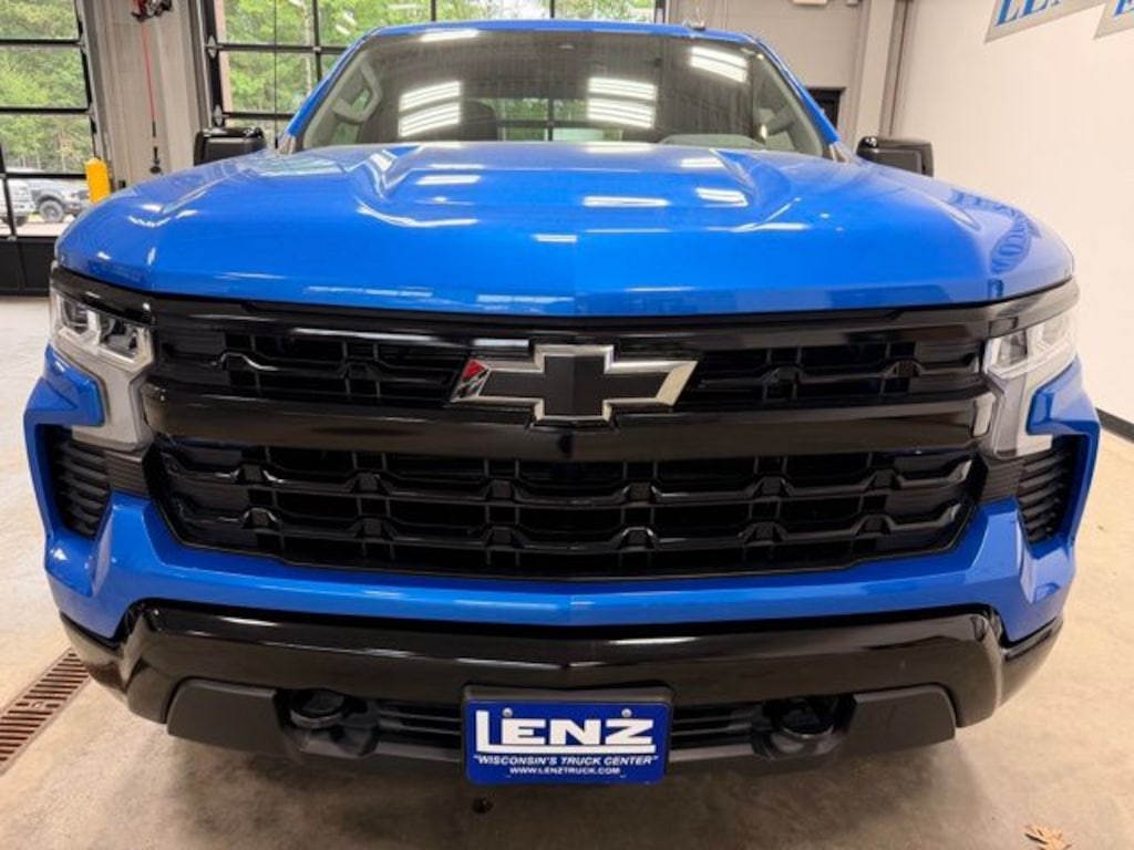 Used 2025 Chevrolet Silverado 1500 4x4 Crew Cab LT Truck