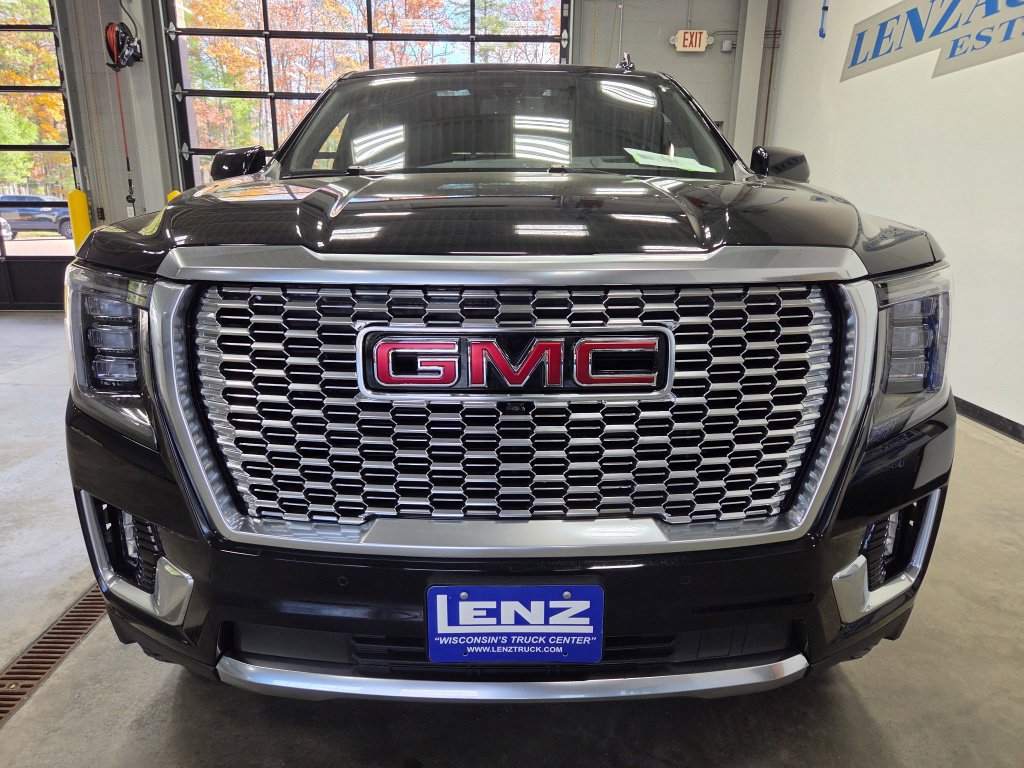 Used 2022 GMC Yukon XL Denali 4WD SUV
