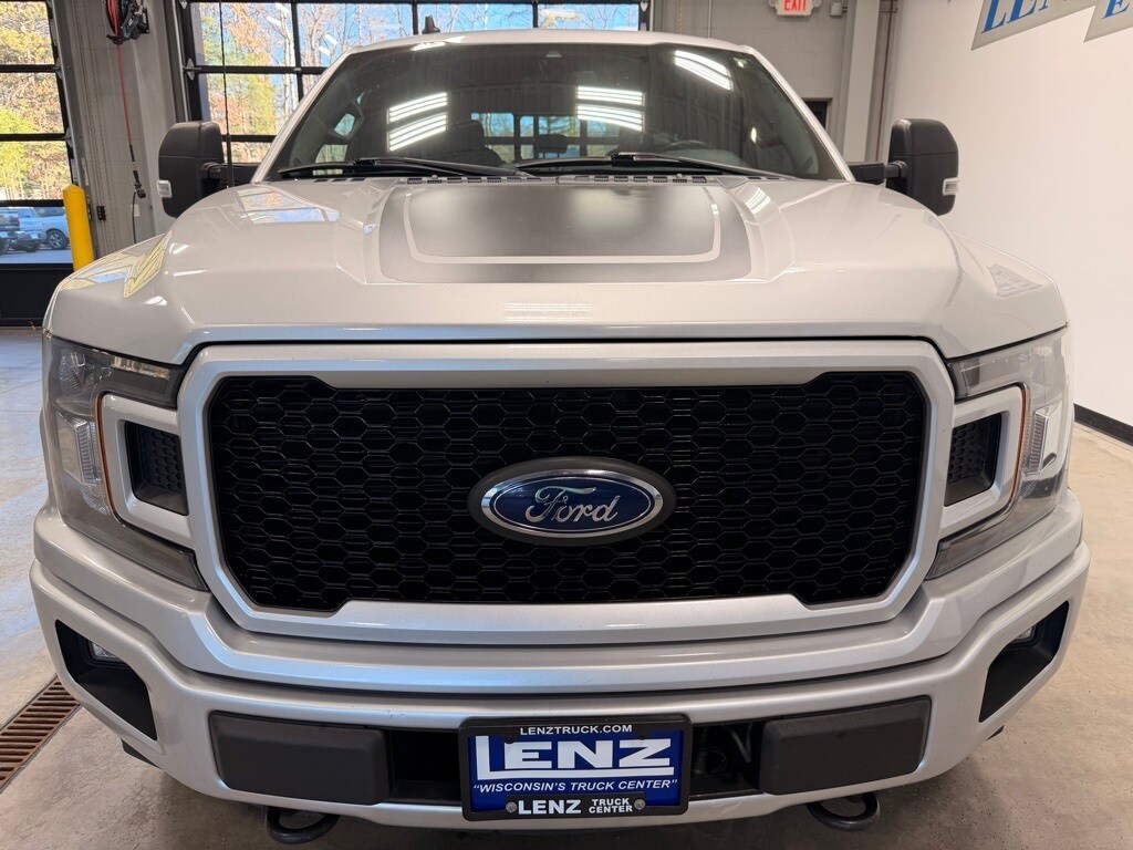 2019 Ford F-150 XLT photo 3