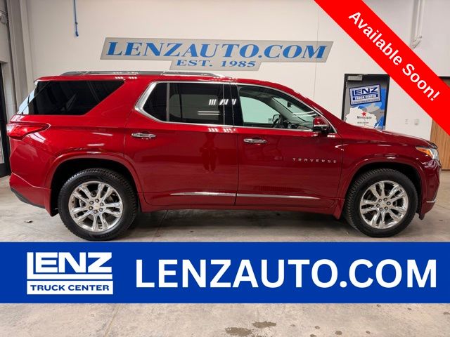 2018 Chevrolet Traverse AWD High Country's photo