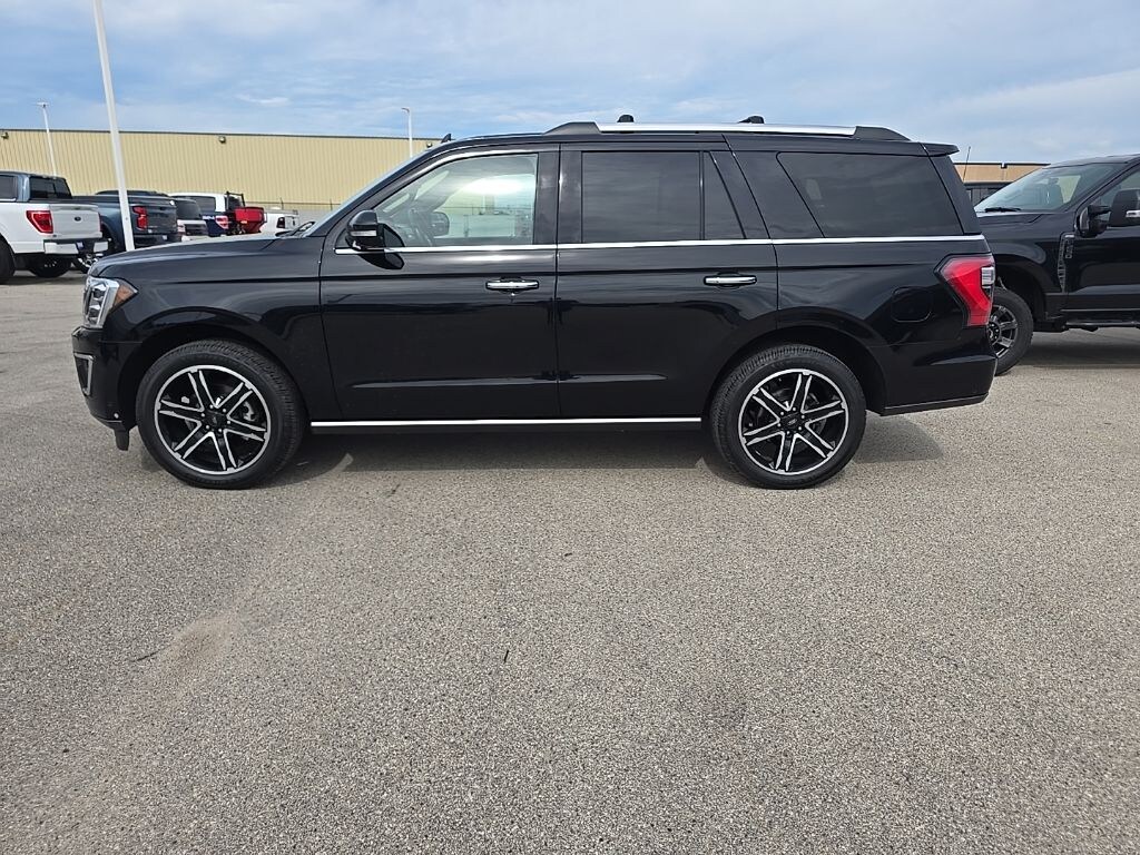 Used 2021 Ford Expedition Limited 4WD SUV