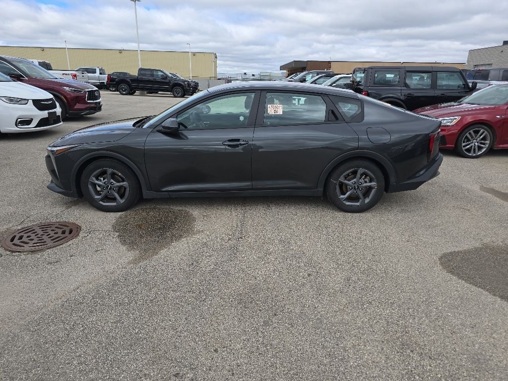 Used 2025 Kia K4 LXS FWD Sedan