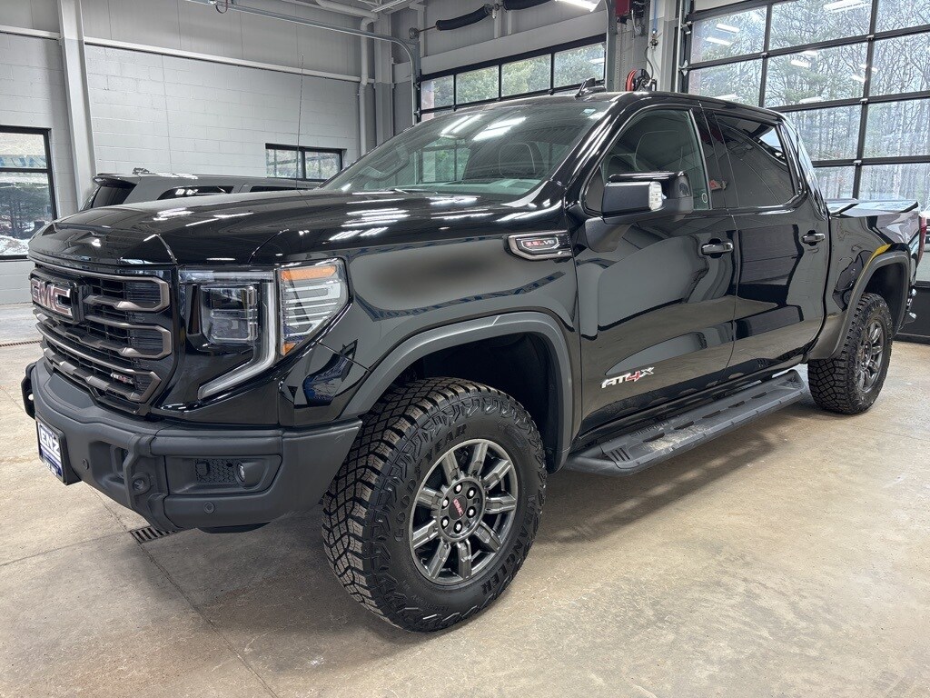 2024 Gmc Sierra 1500 AT4X photo 4