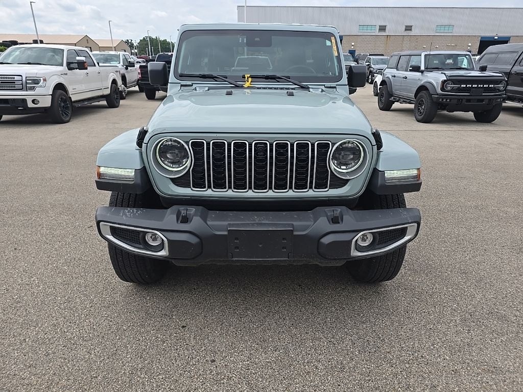 Used 2024 Jeep Wrangler 4x4 Unlimited Sahara SUV