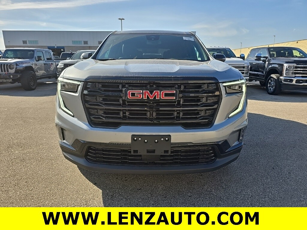 2024 Gmc Acadia Elevation photo 2