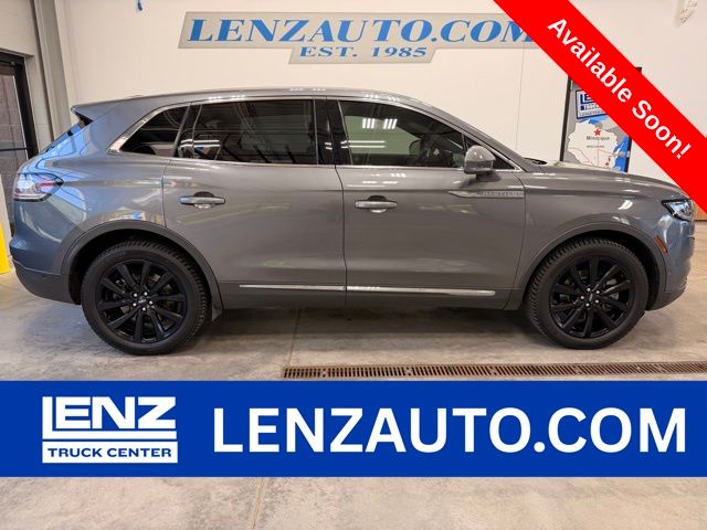 2022 Lincoln Nautilus Reserve AWD's photo