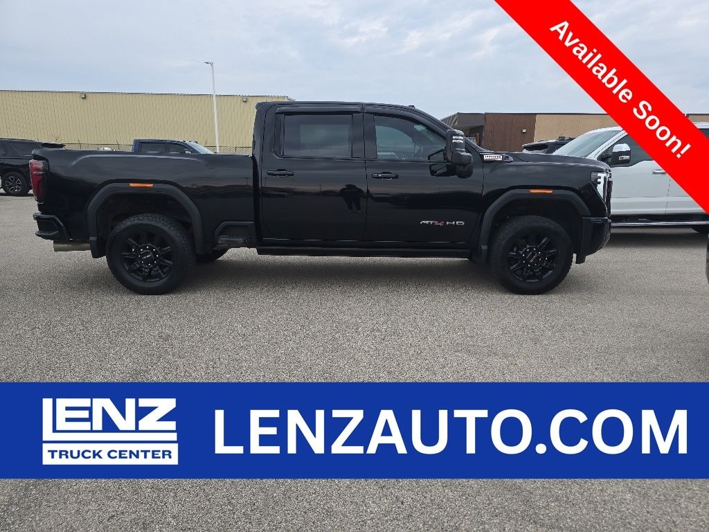Used 2024 GMC Sierra 2500HD 4x4 Crew Cab AT4 Truck