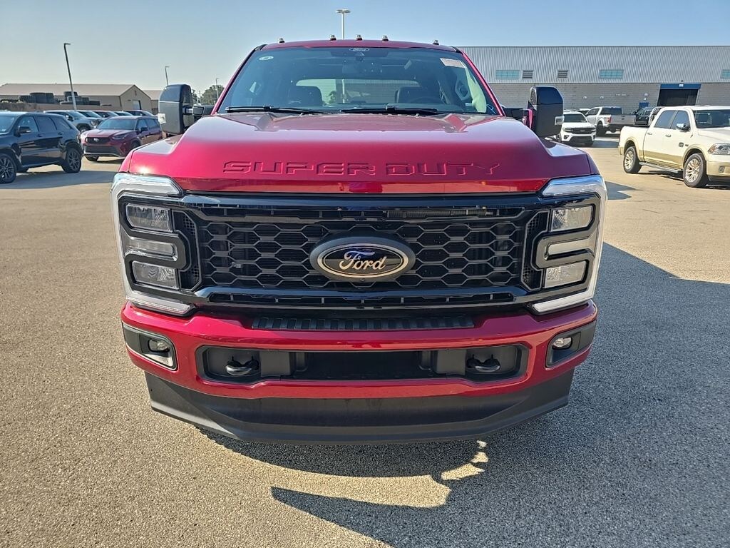 Used 2026 Ford F-350SD 4x4 Crew Cab Lariat SRW Truck