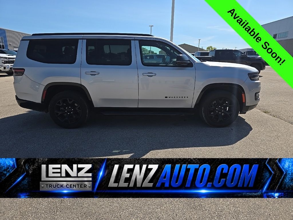 Used 2024 Jeep Wagoneer Series II 4WD SUV