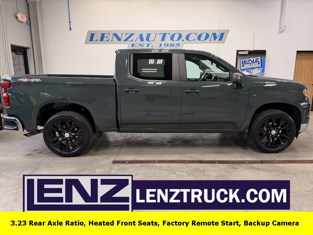 2025 Chevrolet Silverado 1500 LT's photo