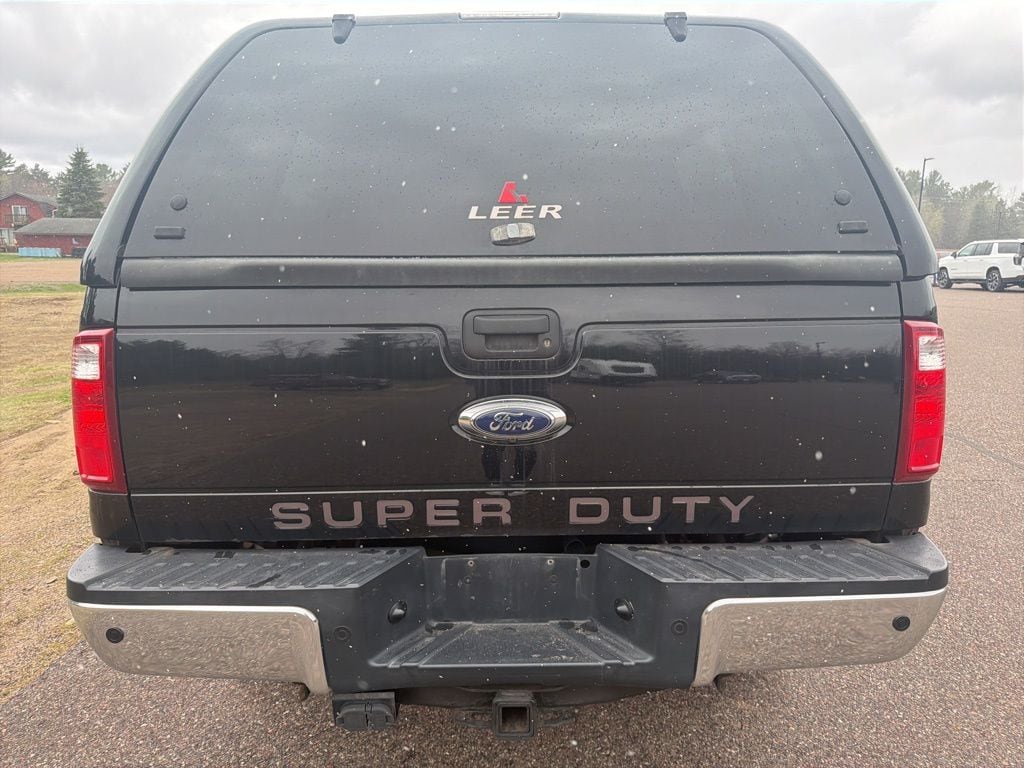 Used 2016 Ford F-250SD 4x4 Crew Cab Lariat Truck