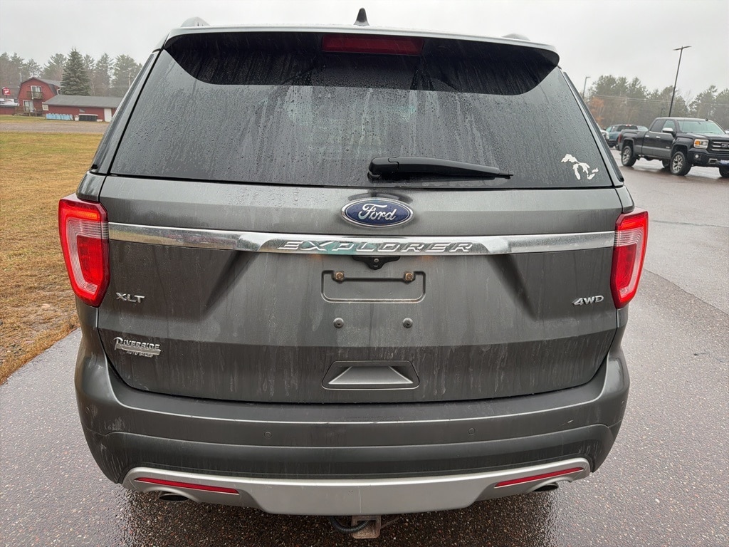Used 2017 Ford Explorer XLT 4WD SUV