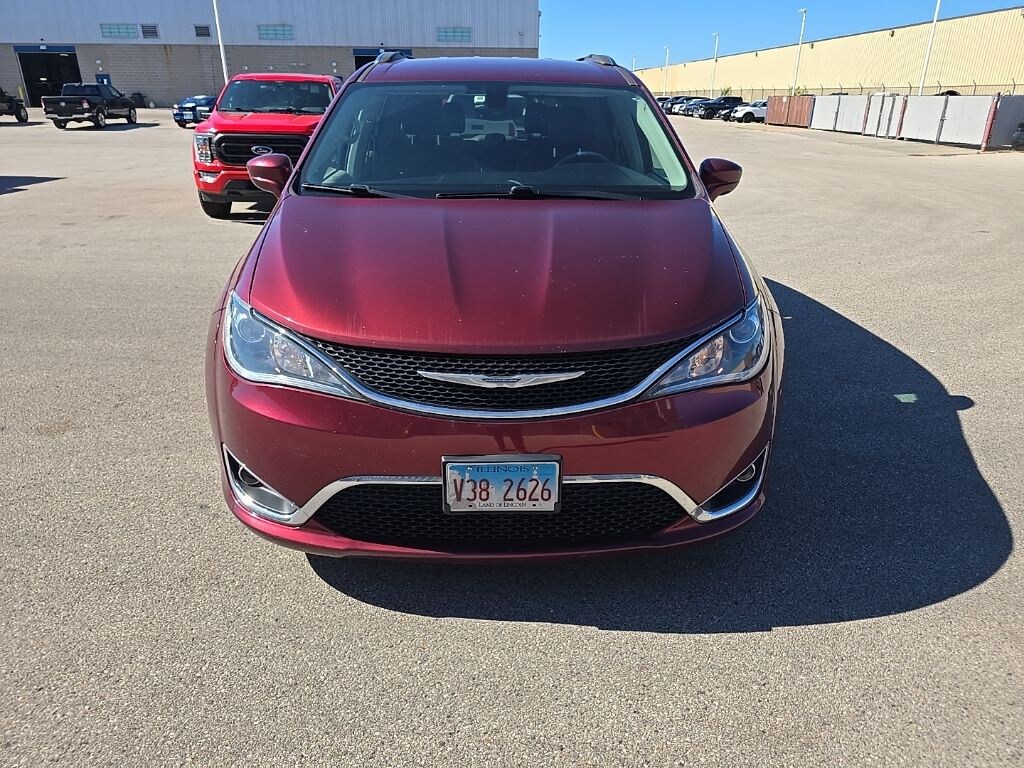 Used 2017 Chrysler Pacifica Touring L Plus FWD Minivan/Van