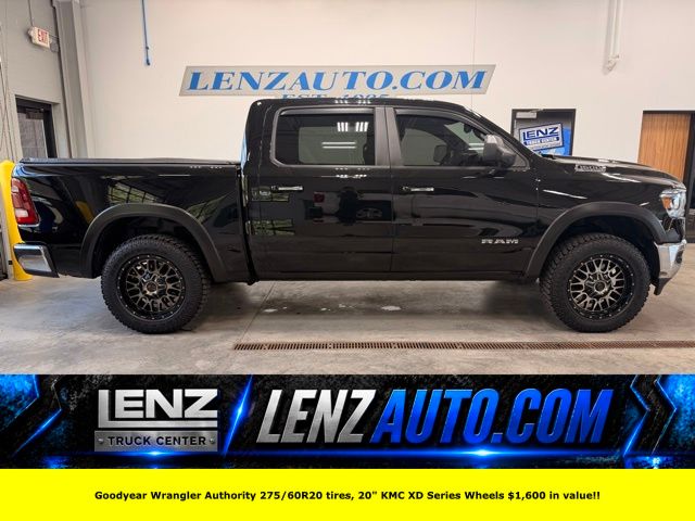 2019 RAM 1500 Big Horn/Lone Star 4x4 Crew Cab 5'7's photo