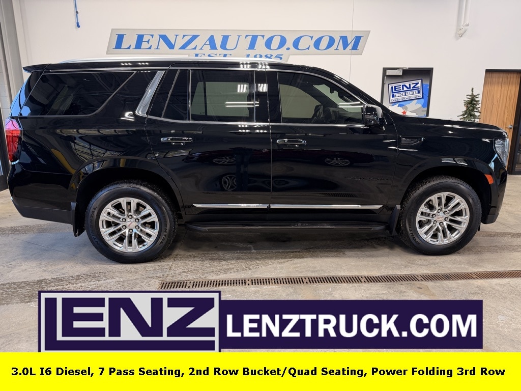 2023 GMC Yukon SLT's photo