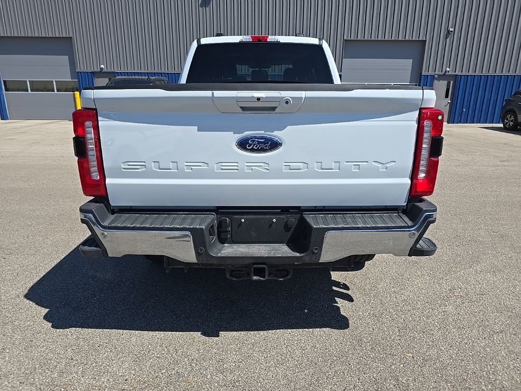 Used 2026 Ford F-350SD 4x4 Crew Cab Lariat SRW Truck