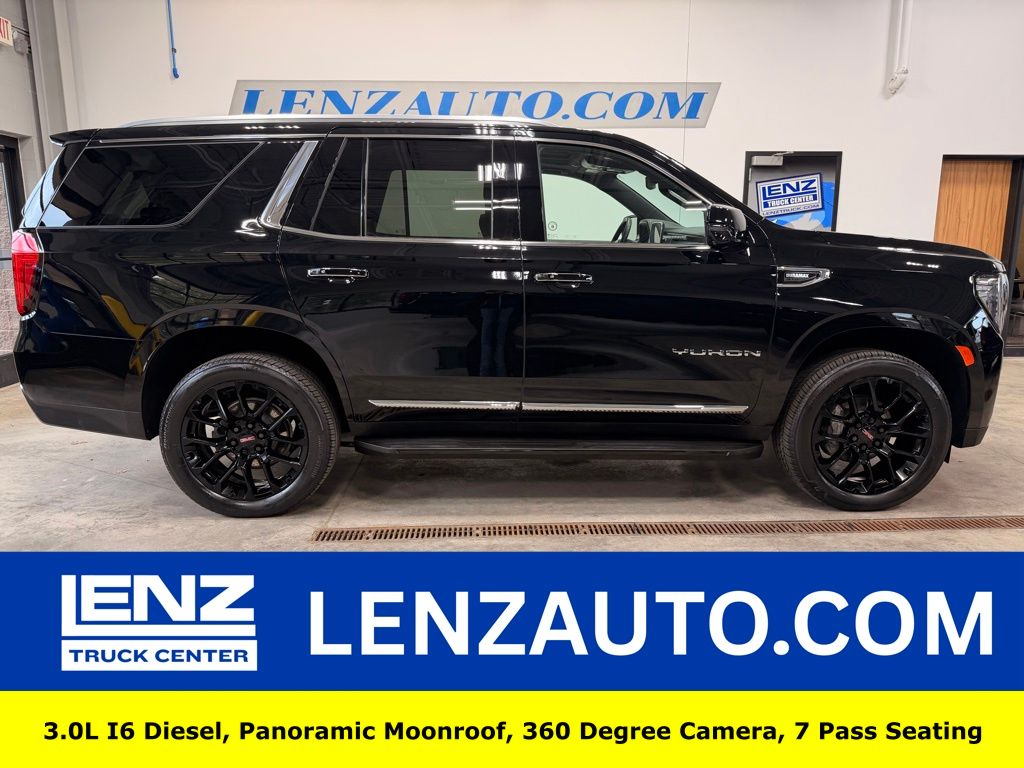 2024 GMC Yukon SLT 4X4's photo