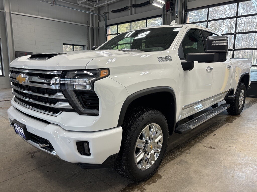 2024 Chevrolet Silverado 2500HD High Country photo 4