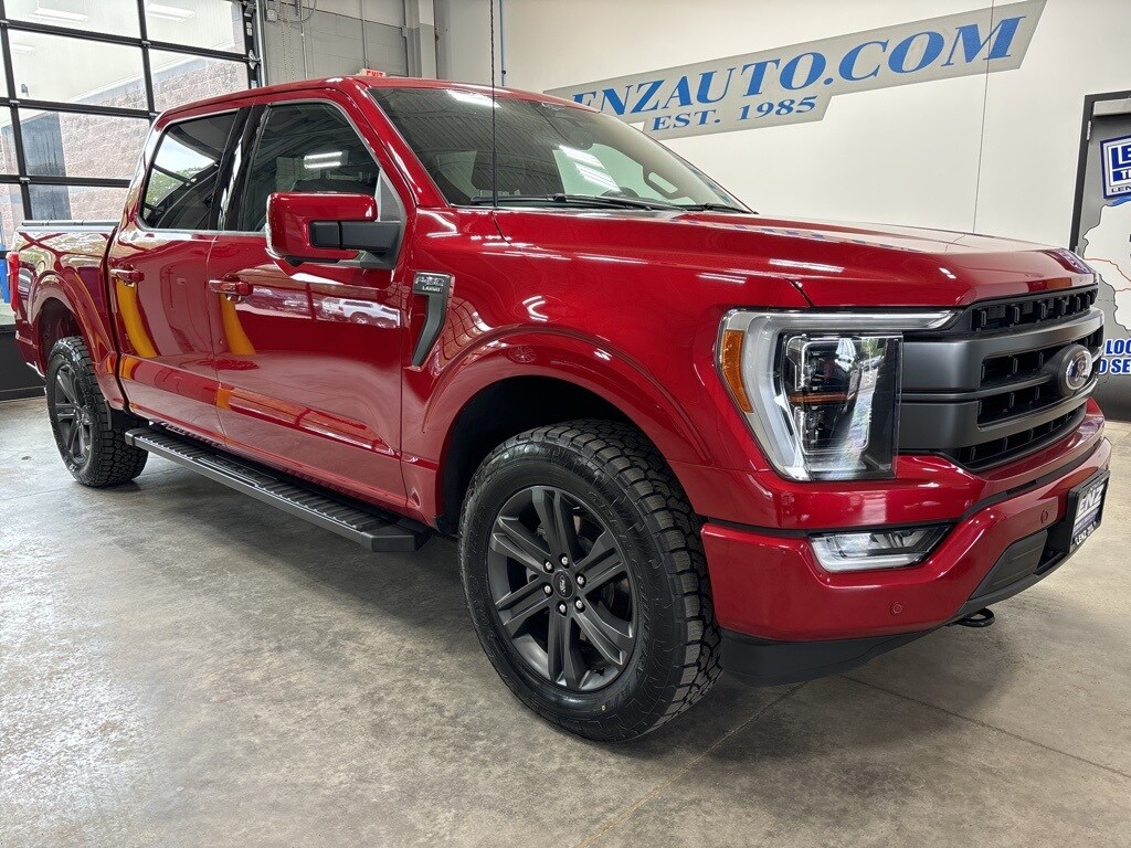 2023 Ford F-150 Lariat photo 2