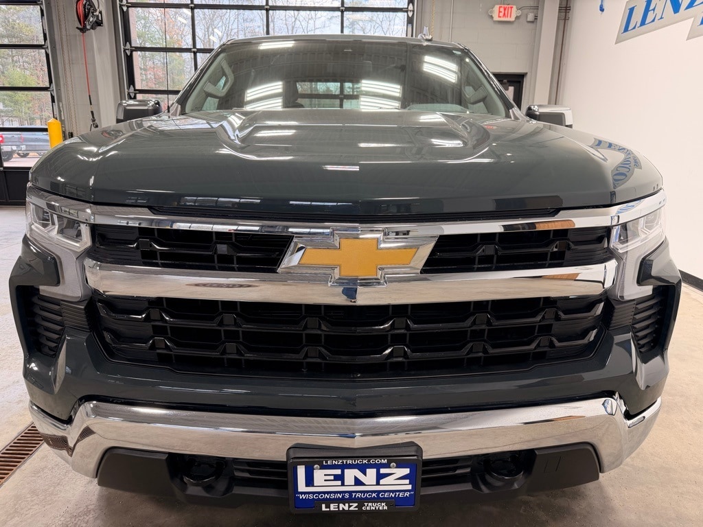 Used 2025 Chevrolet Silverado 1500 4x4 Crew Cab LT Truck