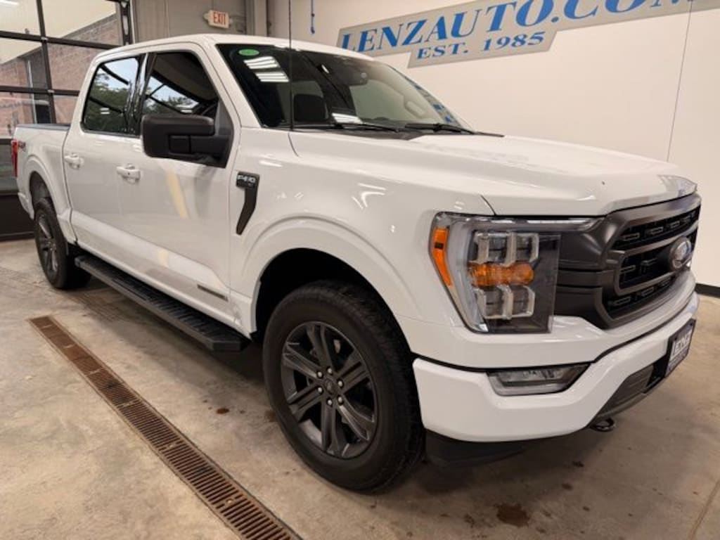 Used 2023 Ford F-150 4x4 SuperCrew XLT Truck