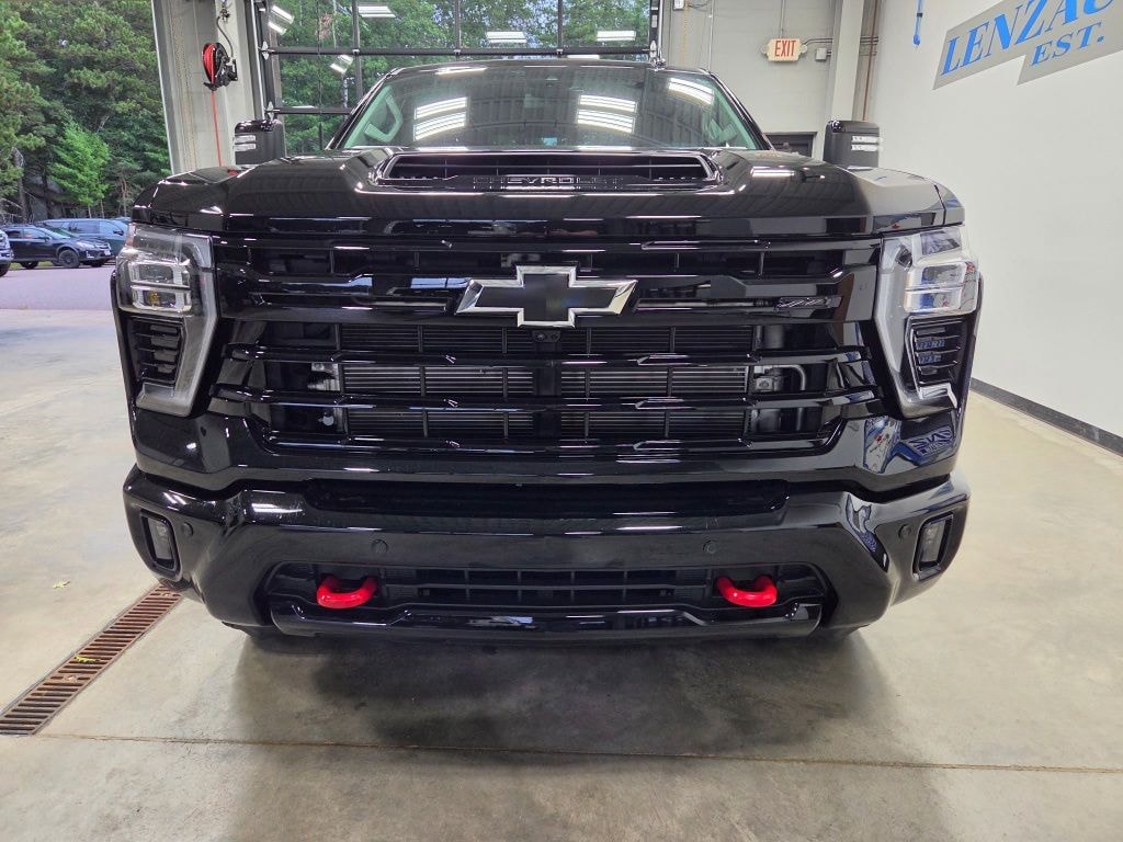 Used 2026 Chevrolet Silverado 3500HD 4x4 Crew Cab LTZ SRW Truck