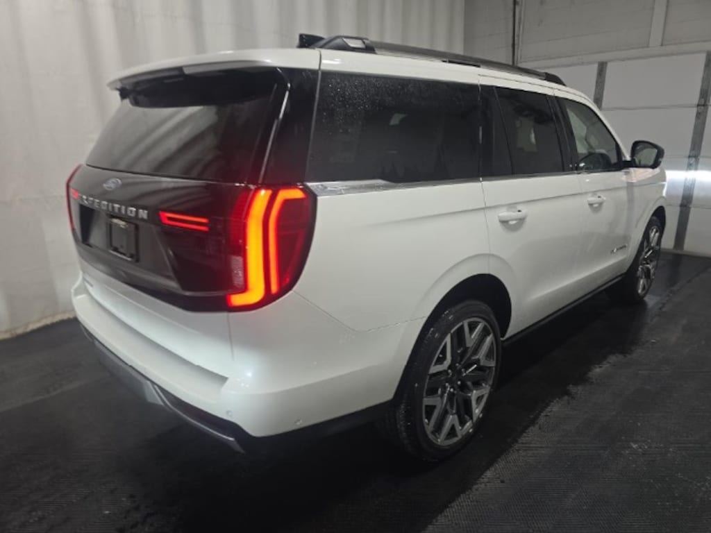 Used 2025 Ford Expedition Platinum SUV