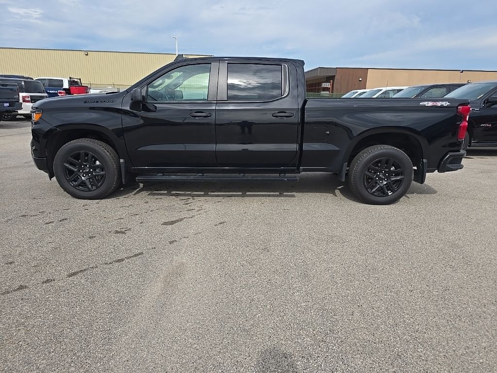 Used 2024 Chevrolet Silverado 1500 4x4 Crew Cab Custom Truck