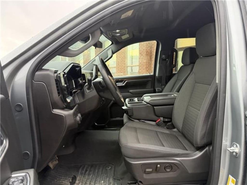 Used 2025 Chevrolet Silverado 1500 LT1 Truck