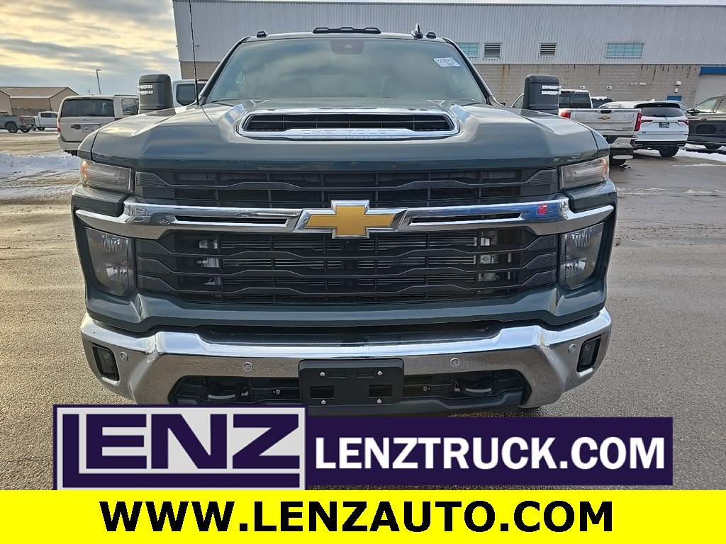 Used 2025 Chevrolet Silverado 2500HD 4x4 Crew Cab LT Truck