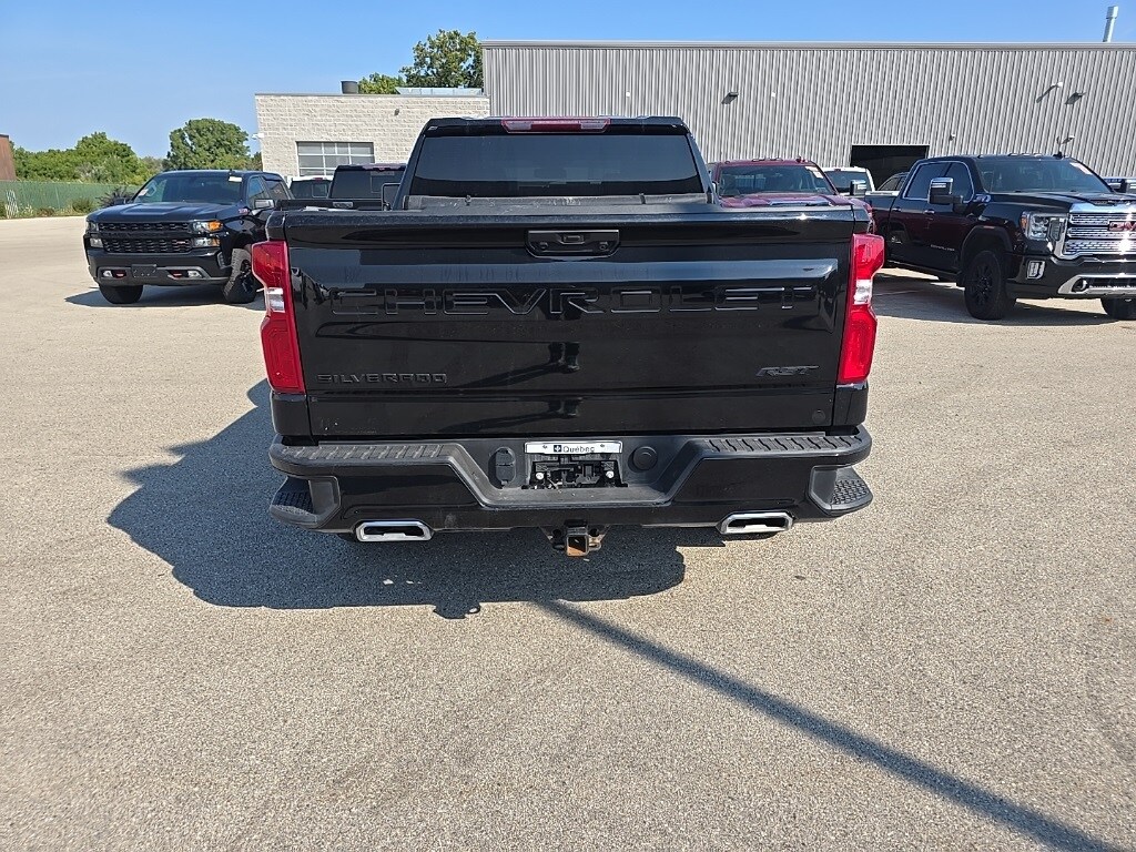 2024 Chevrolet Silverado 1500 RST photo 4
