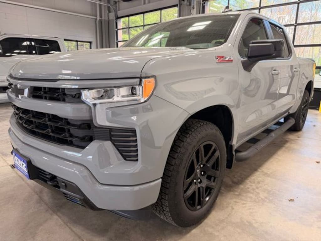 Used 2024 Chevrolet Silverado 1500 4x4 Crew Cab RST Truck