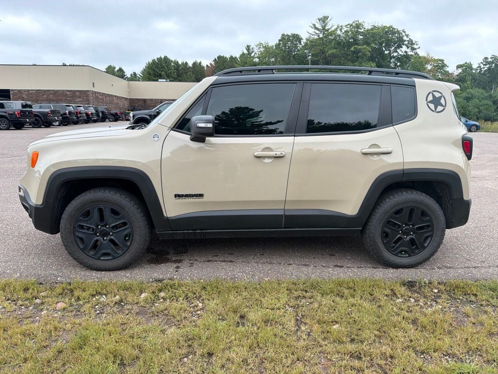 Used 2017 Jeep Renegade Trailhawk 4WD SUV